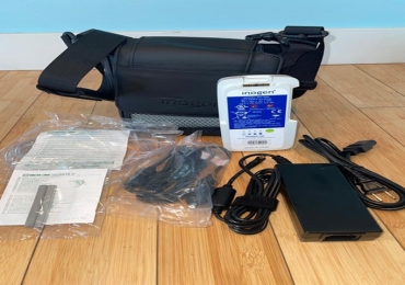 Used Inogen G5 external charger for quick, reliable power on the go